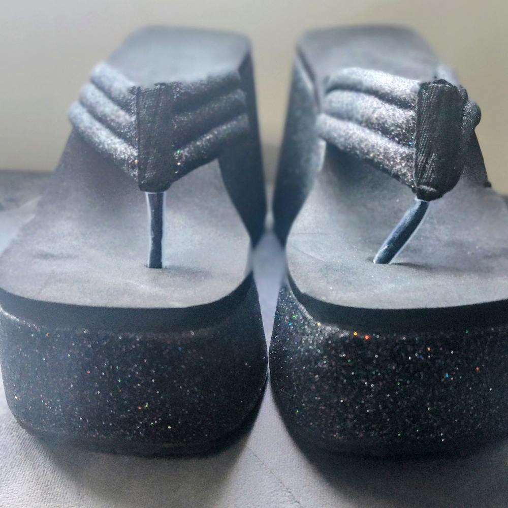 Platform Flip Flops - Picture 3 of 6
